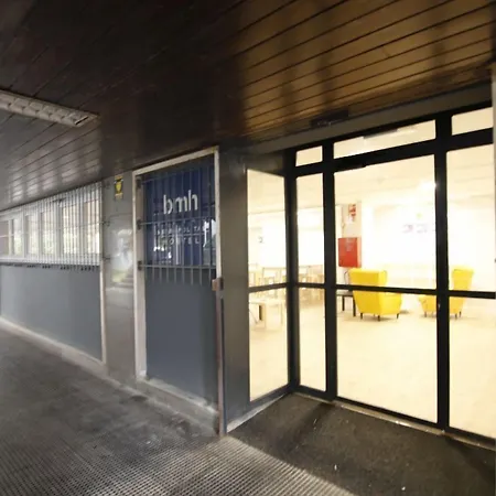 Metropolitan By Bossh! Hostel Bilbao