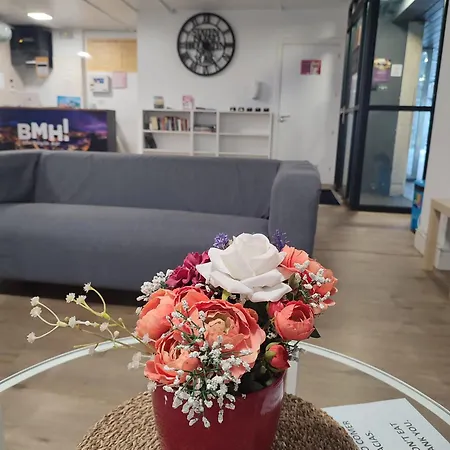 Metropolitan By Bossh! Auberge de jeunesse