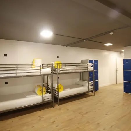 Metropolitan By Bossh! Albergue Bilbau