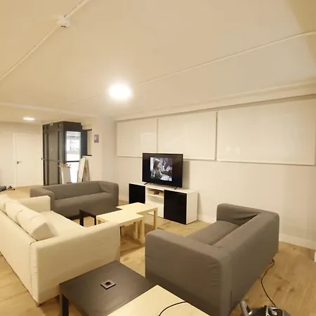 Metropolitan By Bossh! *