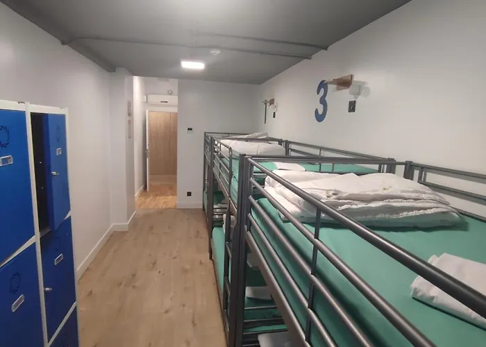 Metropolitan By Bossh! 旅馆 *