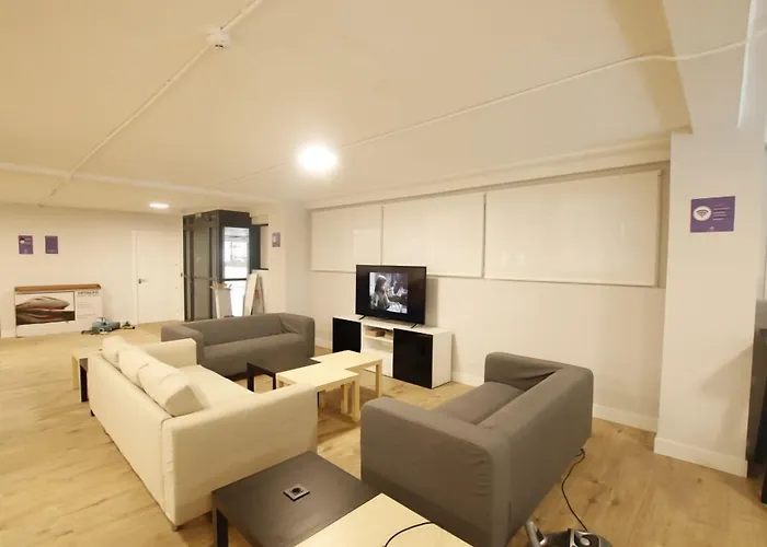 Metropolitan By Bossh! *