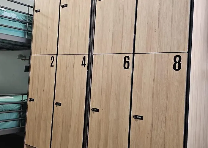 Metropolitan By Bossh! Hostel *