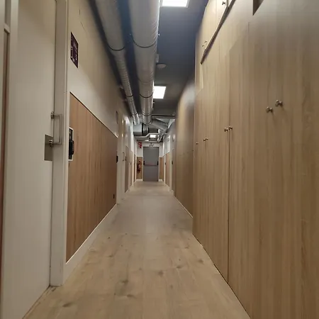 Vandrerhjem Metropolitan By Bossh!