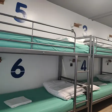 Vandrerhjem Metropolitan By Bossh!